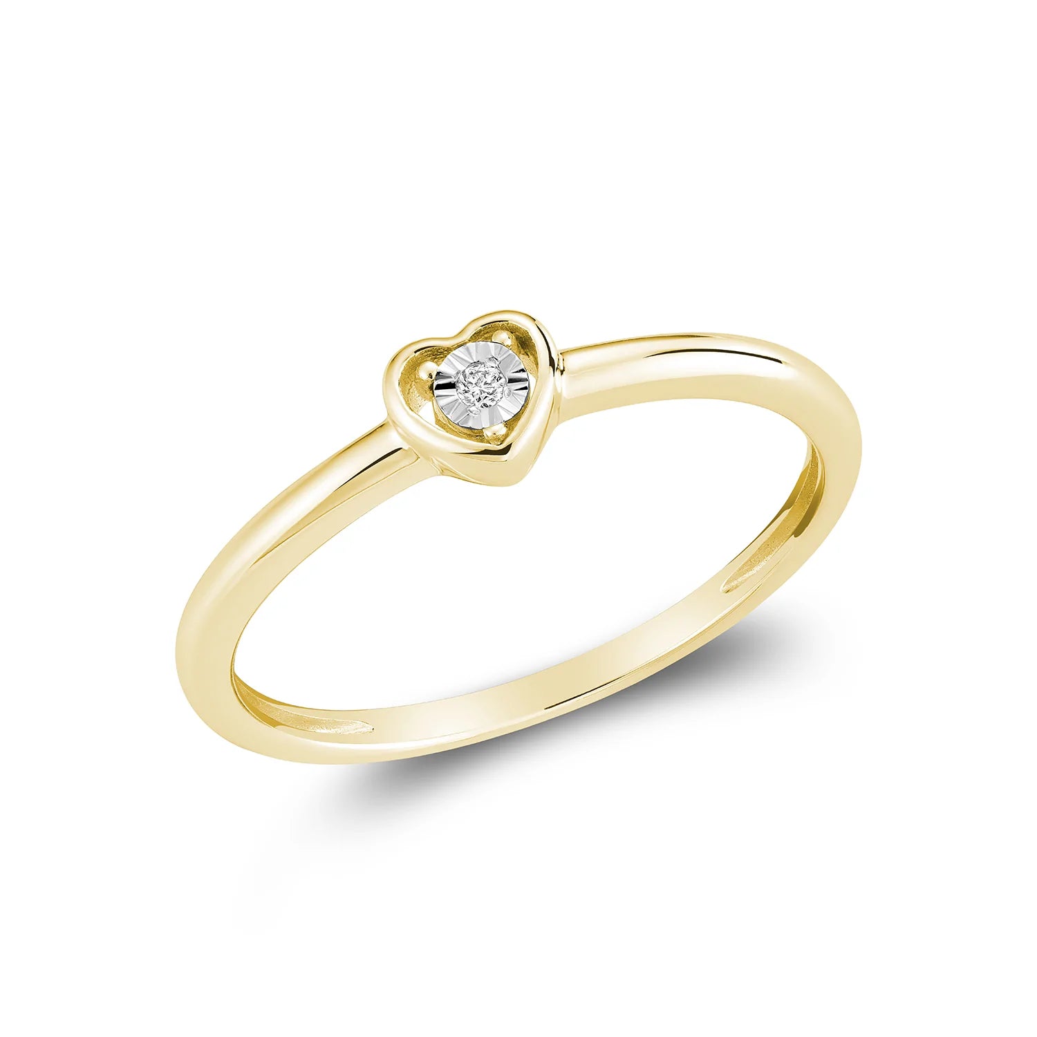 10k Gold Heart Shaped Centre Diamond Ring