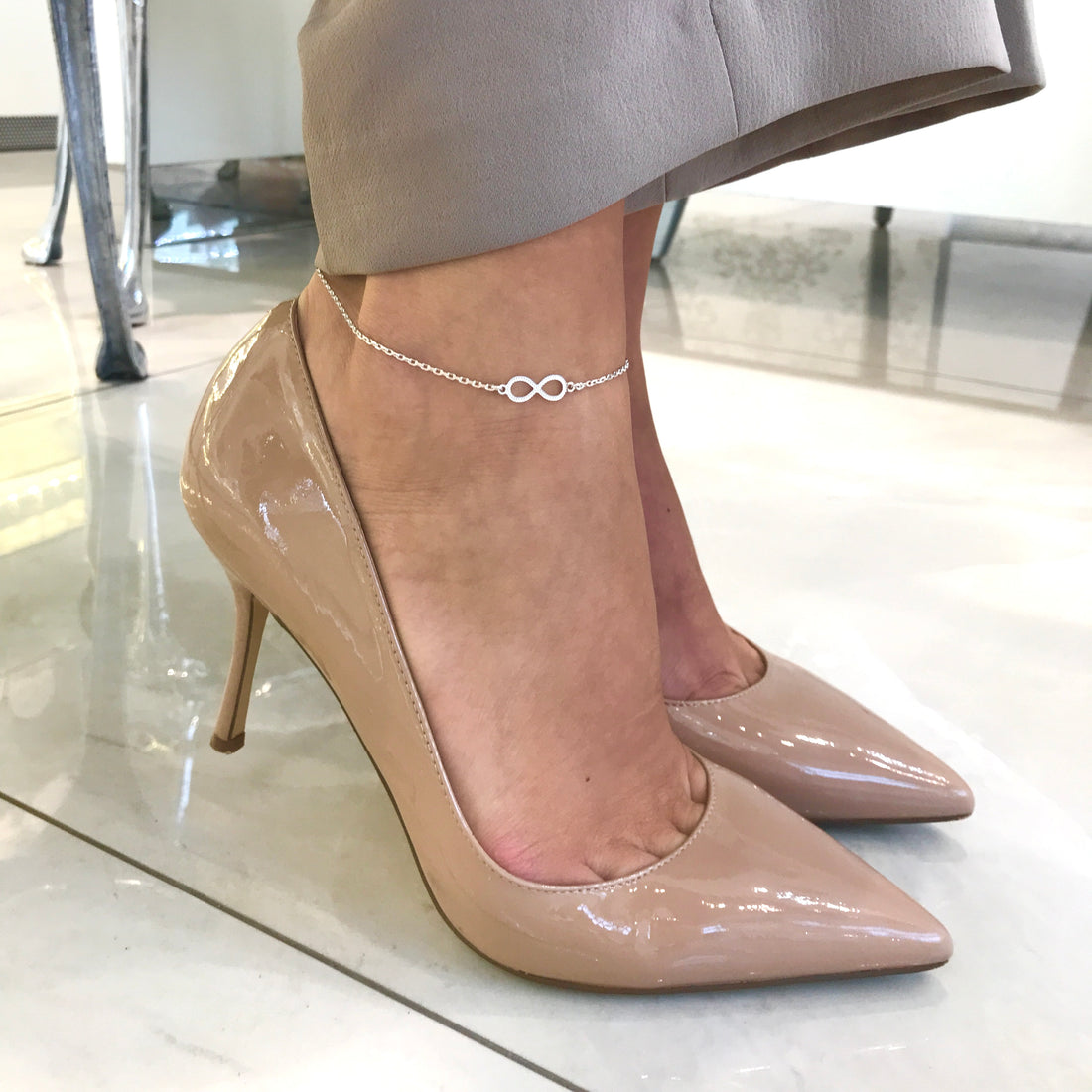 Stella Infinity Anklet