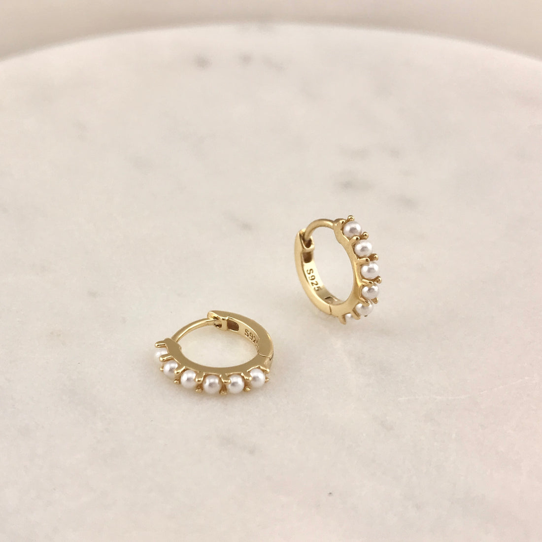 Classy Pearl Huggies