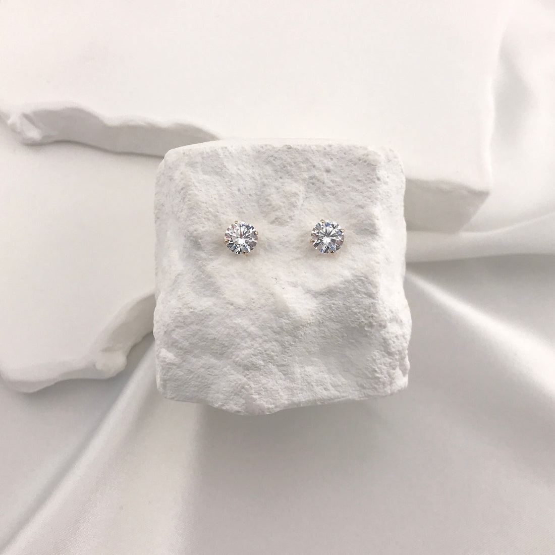 Timeless CZ Round Studs