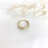 10k Gold Crossiant Ring