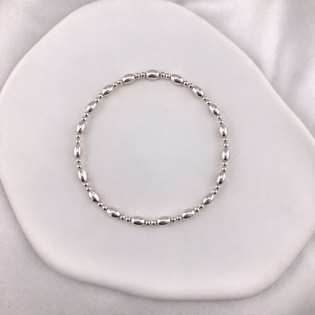 Stella Oval Stretch Bracelet