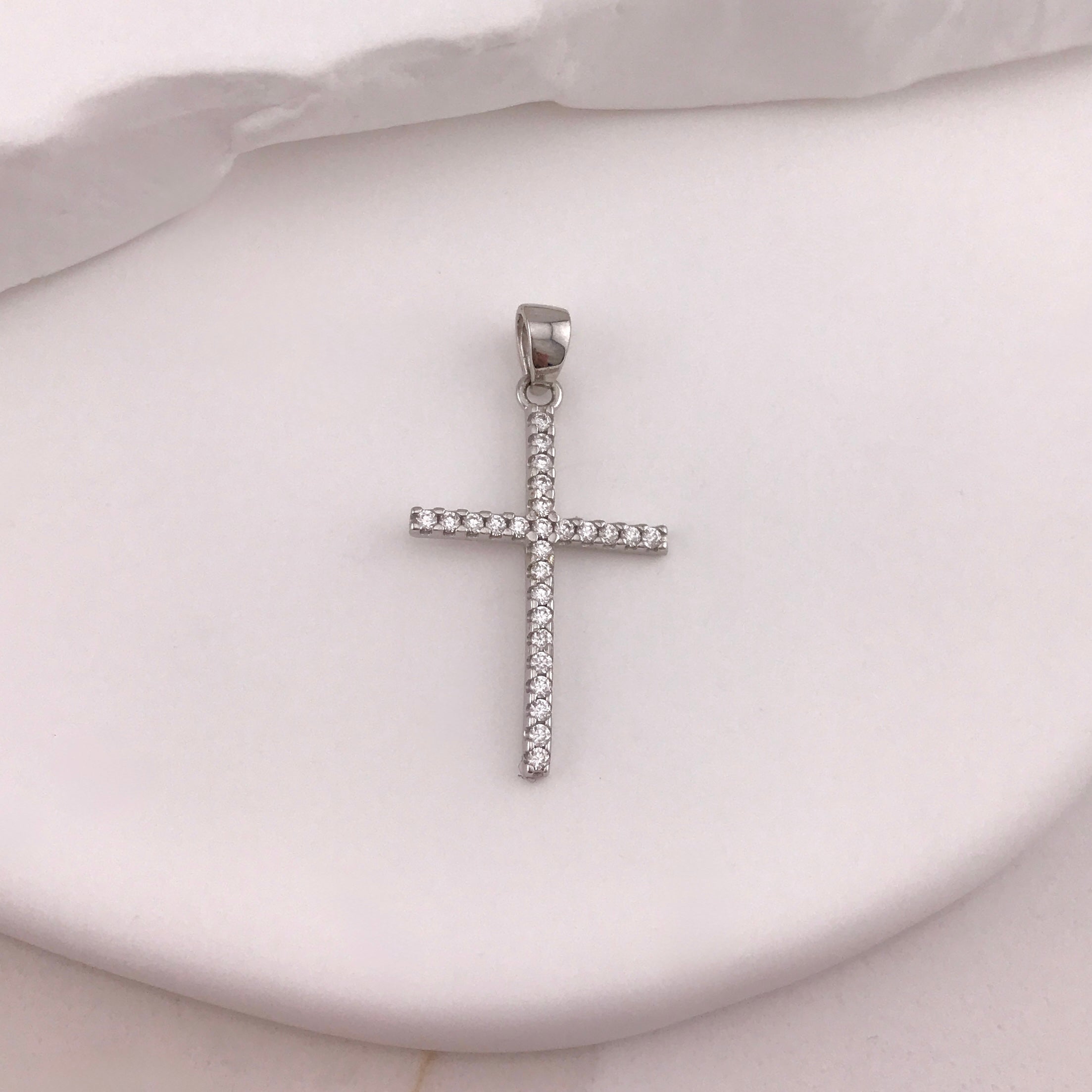 Guardia Cross Pendant
