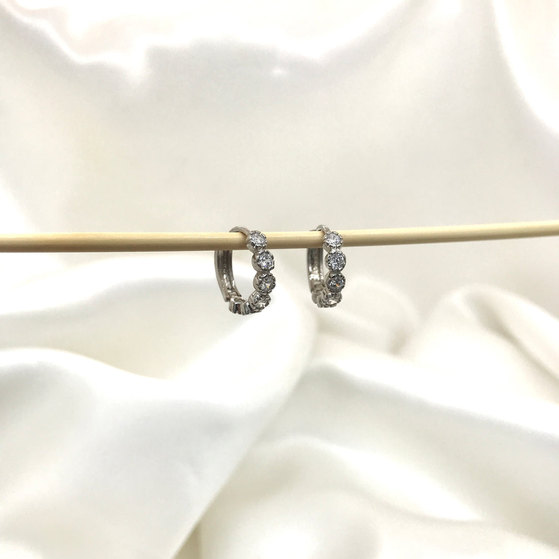 Stella Essential CZ Bezel Huggies