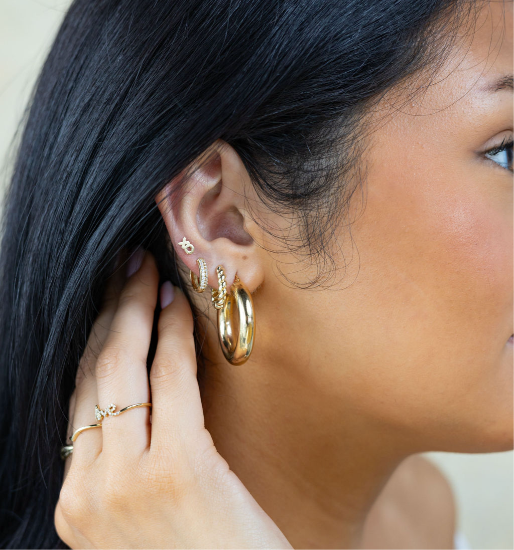 Giulia XO Screwbacks