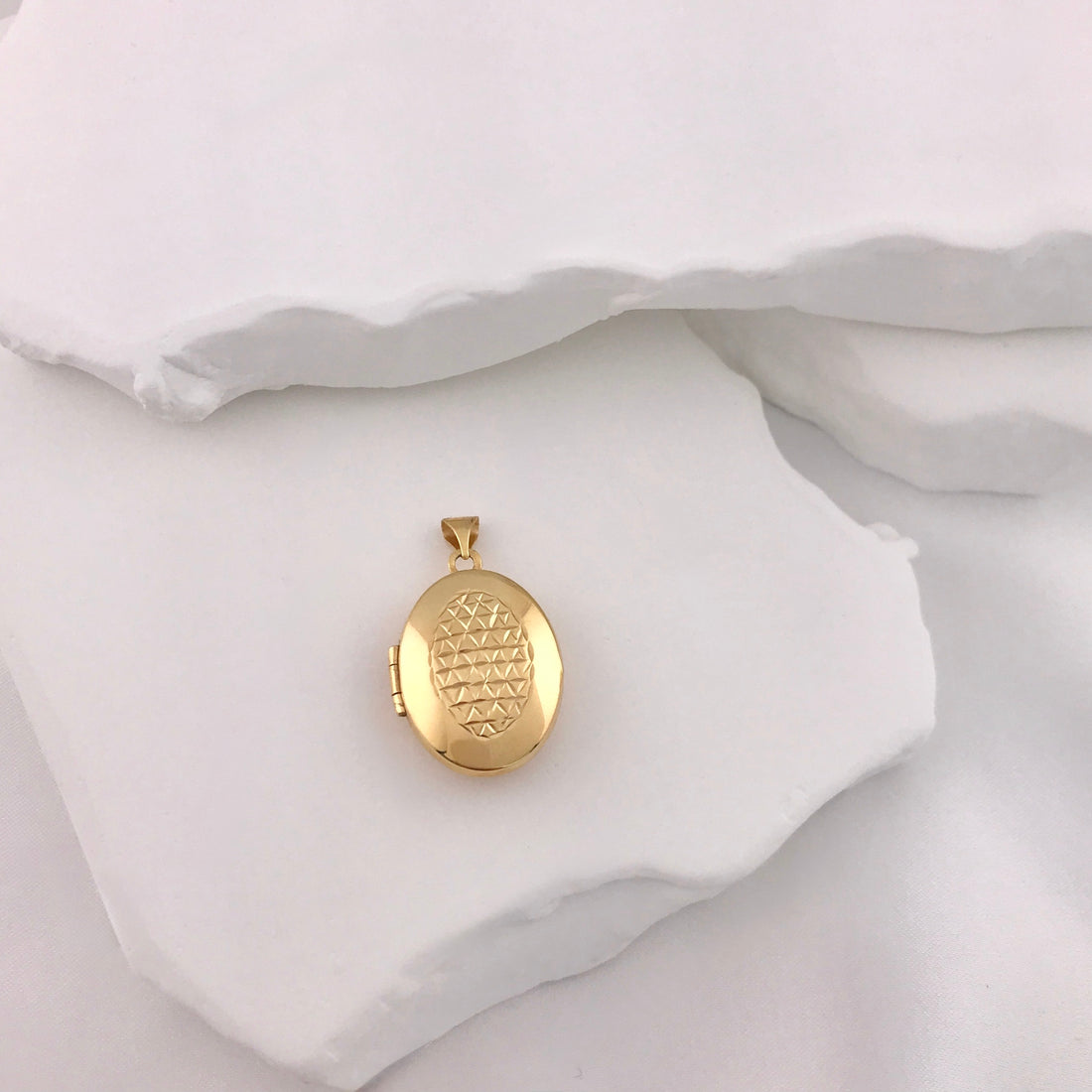 Fancy Oval Locket