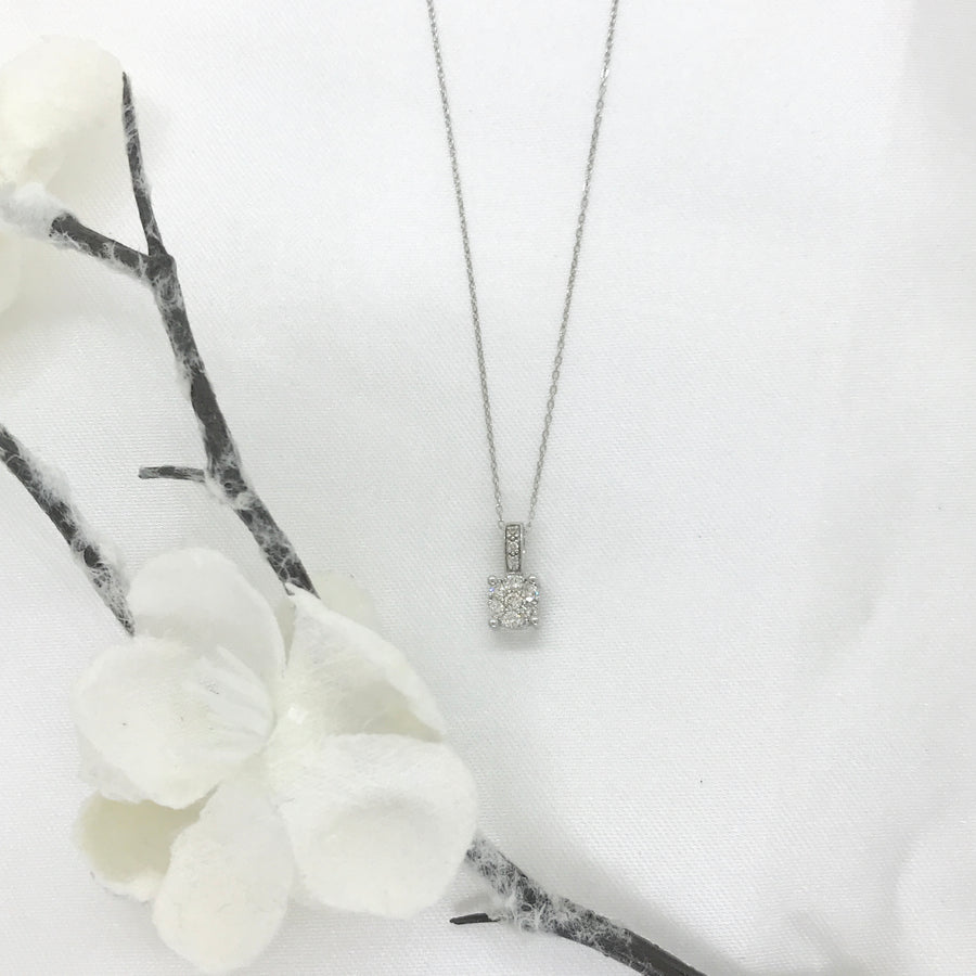 Icicles Classic 10k Gold Diamond Cluster Necklace